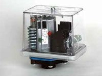 Реле давления Grundfos FF 4-8 (0,5-8,0 бар) G3/8 (00ID8953)