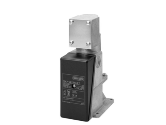 привод для газовых клапанов baltur skp10.110b27 31176