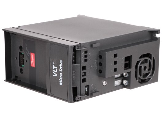 Частотный преобразователь Danfoss Micro Drive FC 51 0.75 кВт, 132F0003