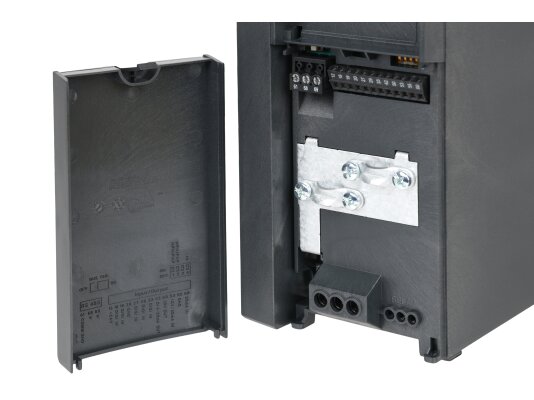 Преобразователь частоты Danfoss VLT Micro Drive FC-051P7K5T4E20H3BXCXXXSXXX